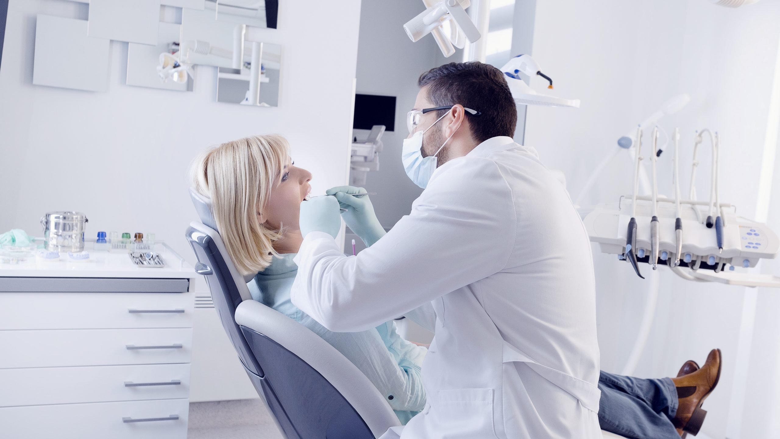 Dentist in Limestone, TN